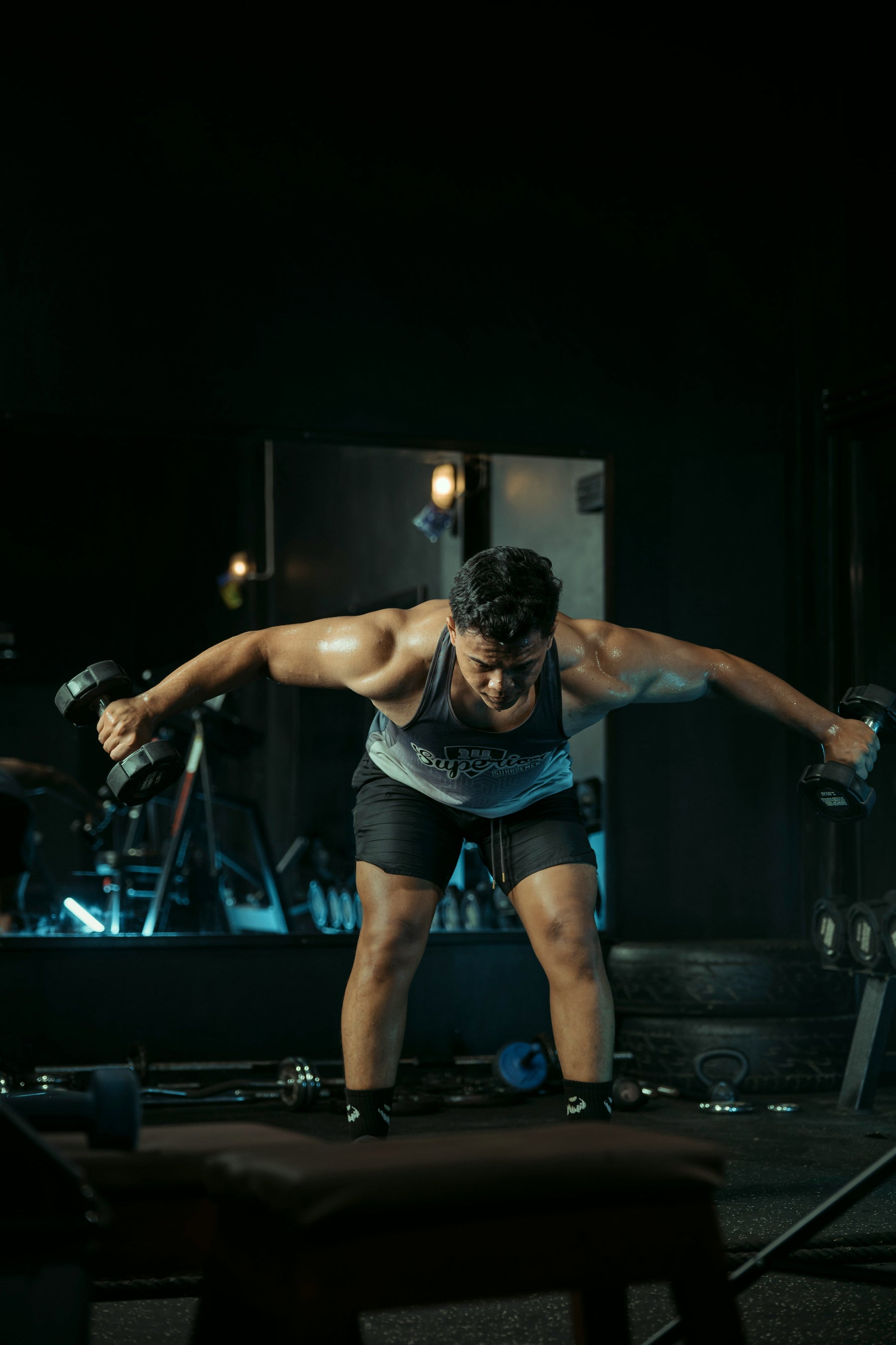 Lateral Raise Machine Muscles Worked: Form & Benefits