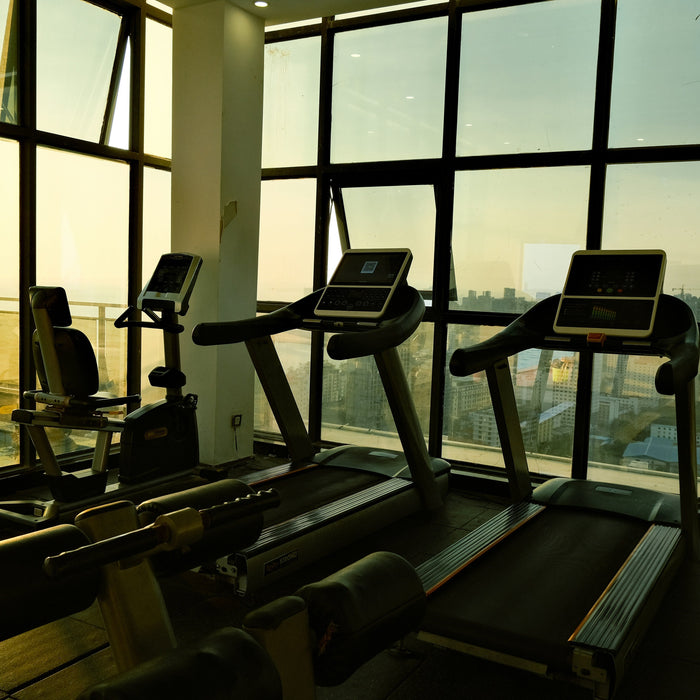 Curved Treadmill vs Flat Treadmill: Which Is Better?