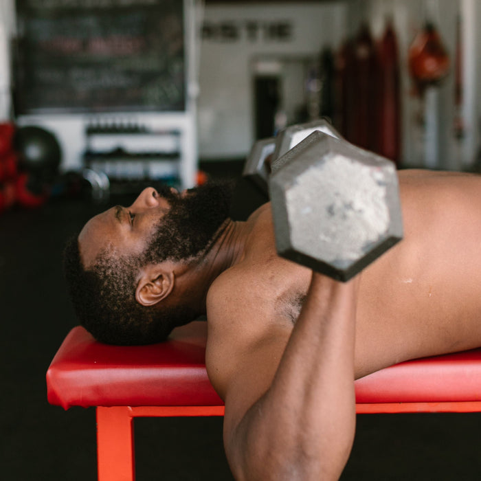 Flat Bench vs Adjustable Bench: Which for Your Home Gym?