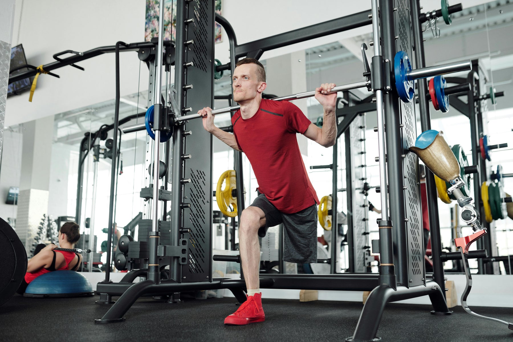 Smith Machine Exercises — The 15 Best Smith Machine Exercises for Every Muscle Group