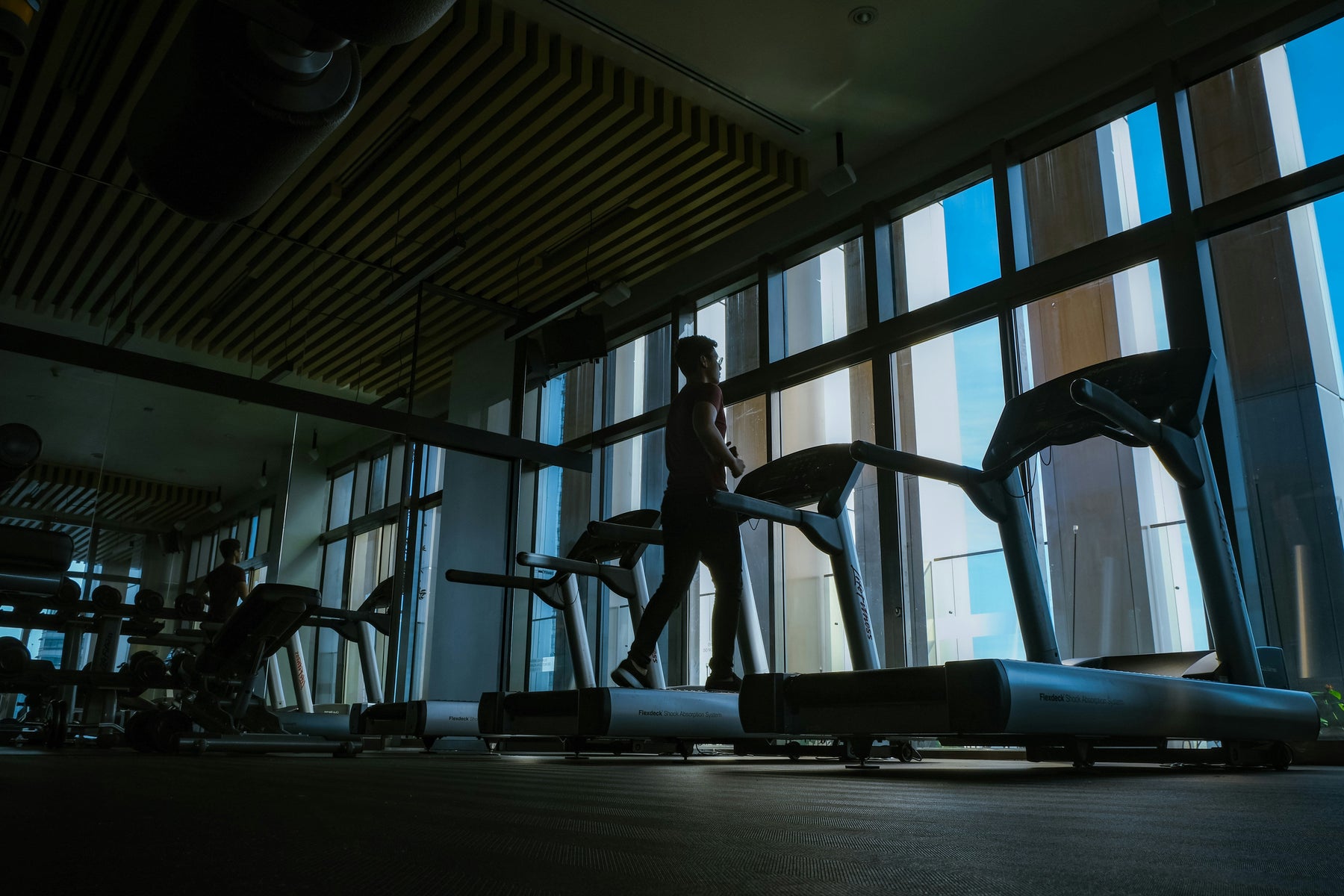 StairMaster vs Treadmill: Which Cardio Machine Burns More Fat?