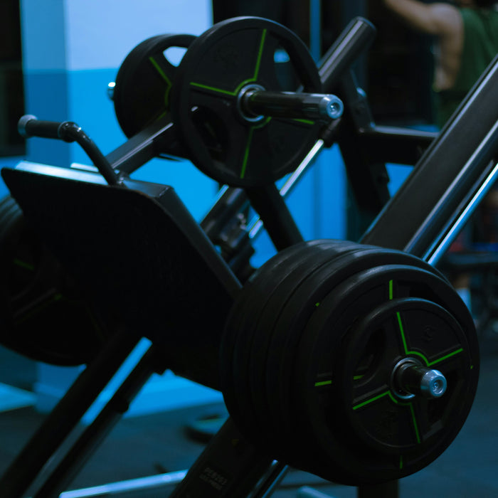 Leg Press vs Hack Squat: Which Machine for Your Home Gym?
