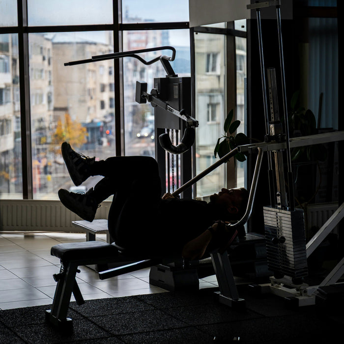 Chest Press Machine vs Bench Press: Which Is Better?