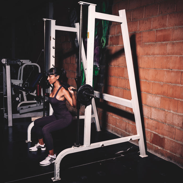 Smith Machine vs Squat Rack: Which Is Better?