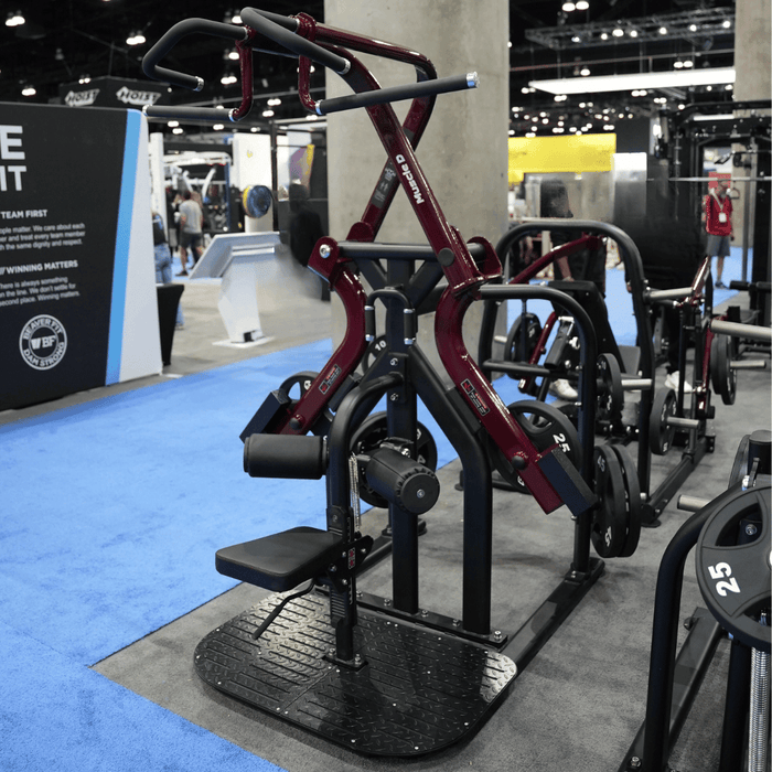 Pro Strength Rotary Lat Pull-Down – Plate Loaded | Muscle D Fitness