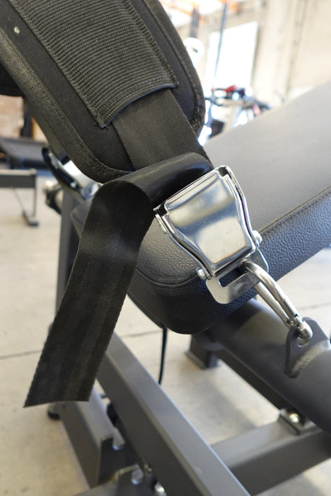 Plate Loaded Hip Thrust Glute Drive Machine