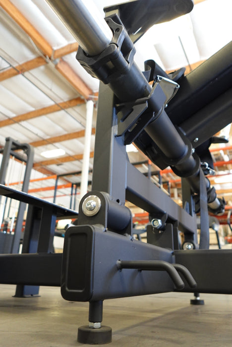 Plate Loaded Hip Thrust Glute Drive Machine