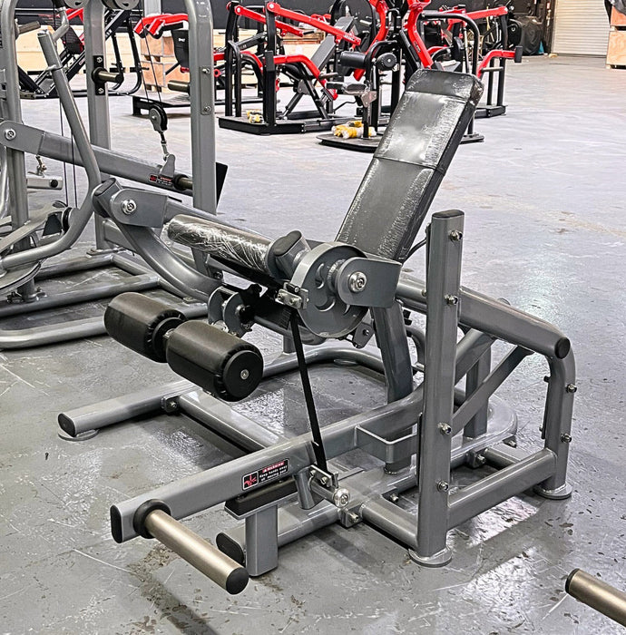Pro Strength Leg Extension - Muscle D Fitness - Adjustable - Plate Loaded - Quads Machine